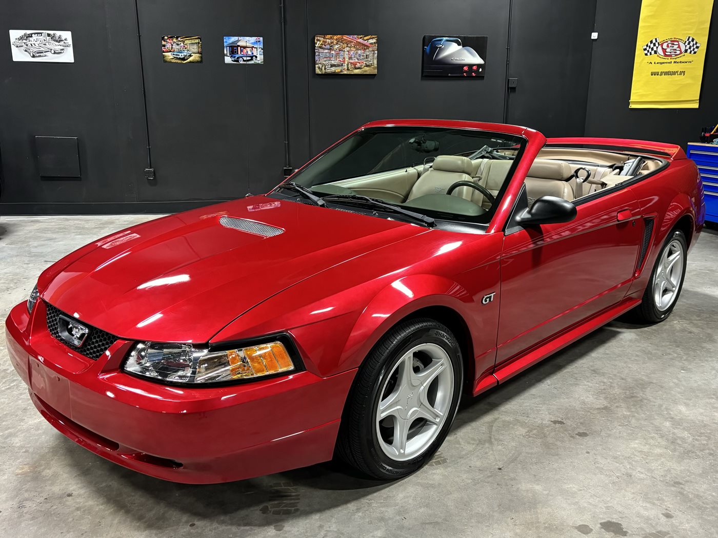 2000 Ford Mustang GT Convertible 
