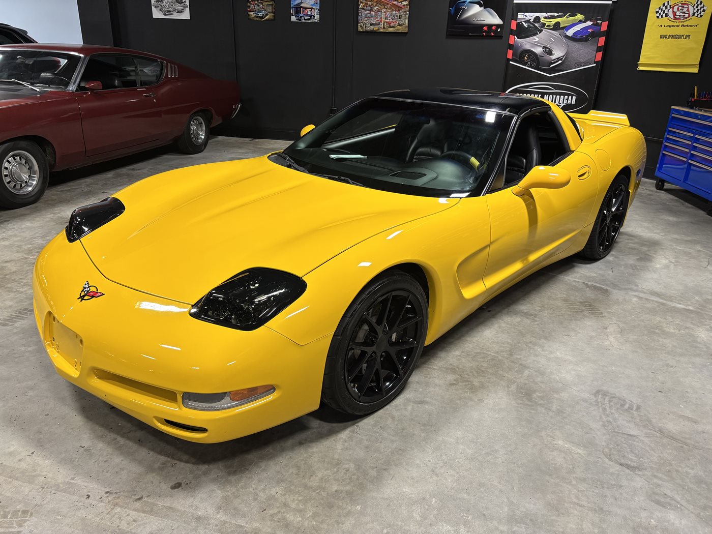 2000 Chevrolet Corvette 