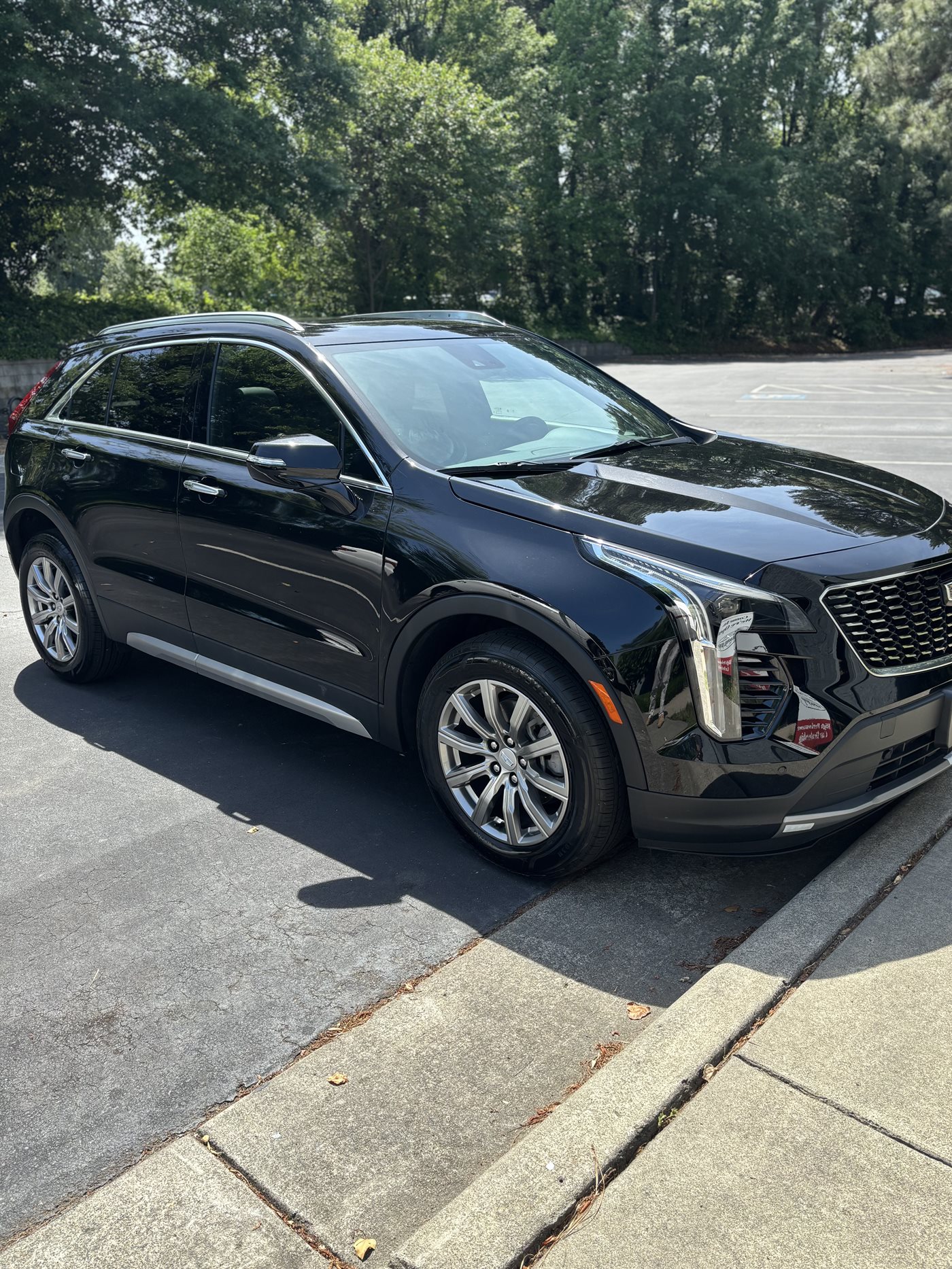2023 Cadillac XT4 Luxury